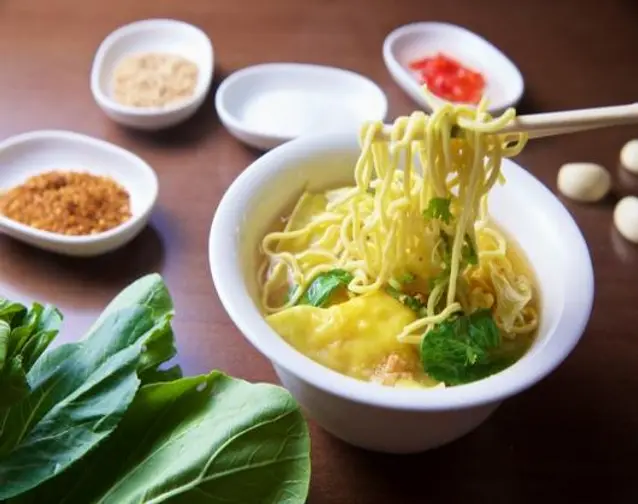 Wonton Noodle Soup